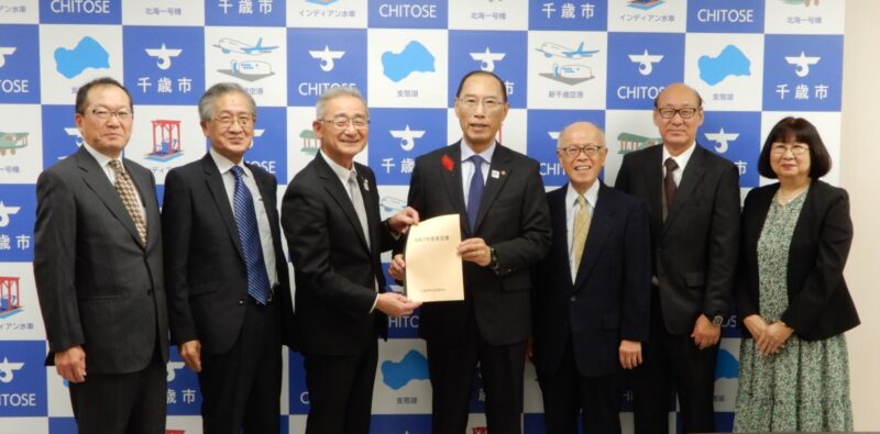 令和7年度市町連要望書を提出しました。(10月22日)